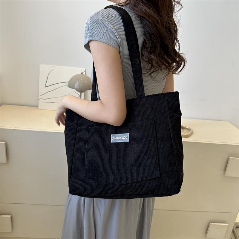 

Женская сумка большой вместимости 2025 Новая сумка через плечо чёрный