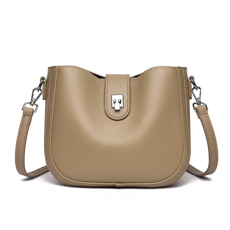Saddle Bag High-end and Stylish Cowhide Commuting Single-shoulder Underarm Bag, Crossbody Bag Women's Bag