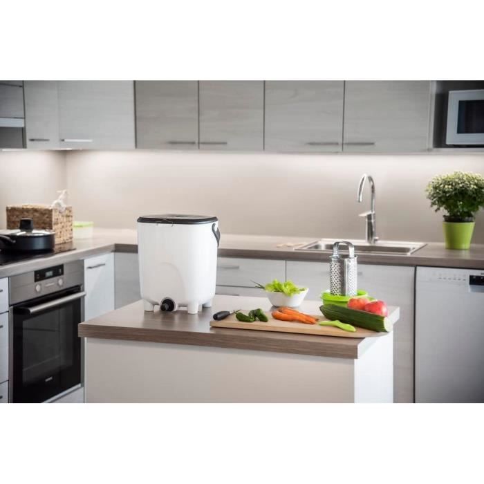 Biolan Bokashi Kit De Composteur De Cuisine 2 X 10 L Avec Activateur De Fermentation EM 1 Kg Blanc
