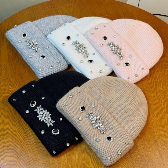 Luxury Rhinestone Rabbit Fur Knit Hat for Women, Autumn and Winter White Knitted Hat, Large Head Circumference, Face Slimming, Trendy Beanie