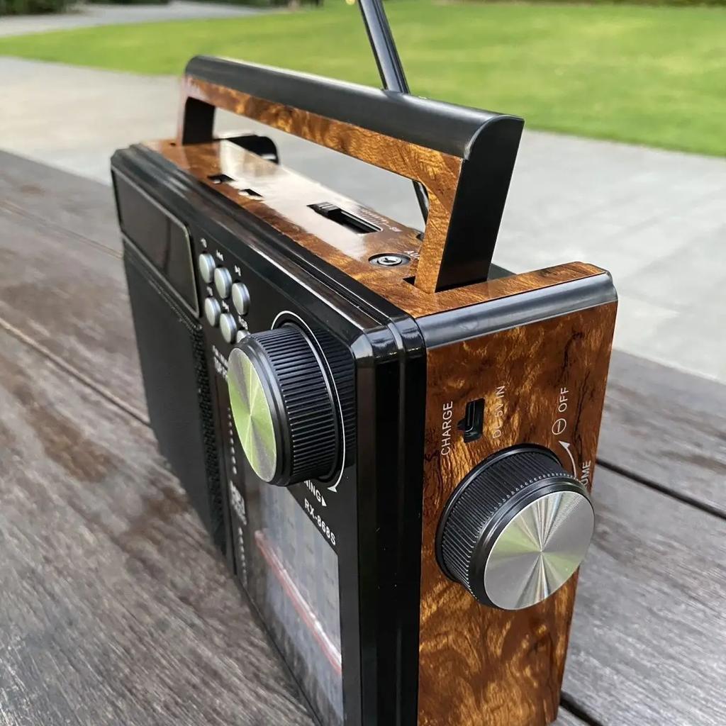 Portable Retro AM/FM/SW Band Radio Receiver Multifunctional Solar Bluetooth Speaker with RGB Light Stereo Sound Audio RX-868S