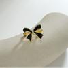 Bow Brooch, Women's Neckline Anti-glare Clasp Pin, Elegant and Versatile Corsage, Suit Accessory