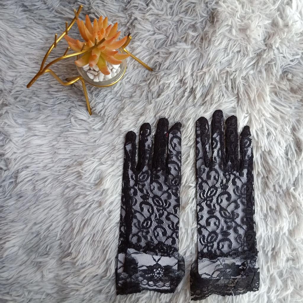 Summer Lace Sunscreen Gloves