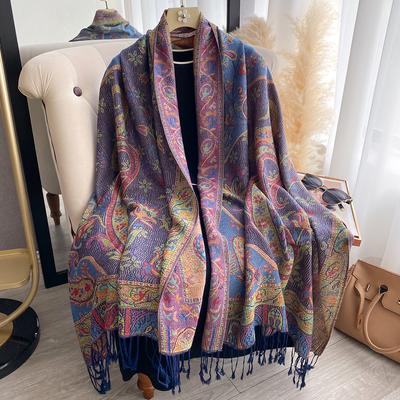 Accessoires – Schals & Tücher