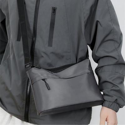 Men's Messenger Bag Simple and Fashionable Shoulder Bag Large Capacity Anti-splashing Leisure Sports Travel Small Square Bag