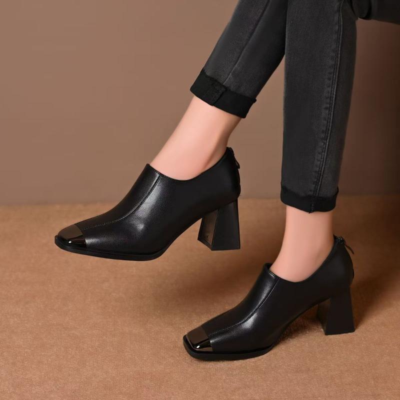 Autumn and winter new square head versatile deep mouth single shoes thick heel fashion women's shoes high heels
