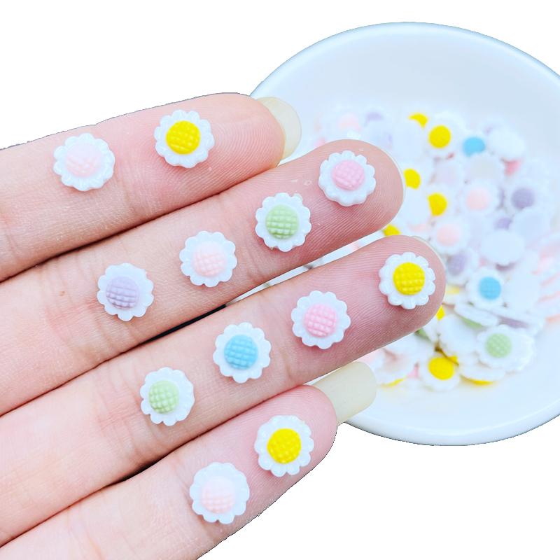 100 Pcs New Cute Mini Kawaii Color Little Goldfish Resin Figurine Crafts Flatback Cabochon Ornament Jewelry Making Hairwear K38