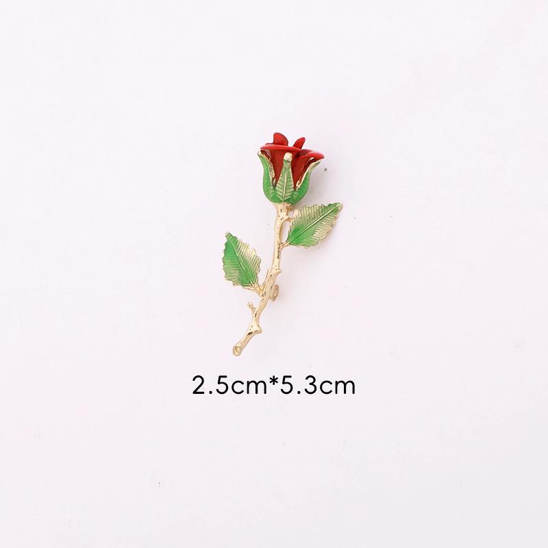 High-End Retro Rose Brooch: Exquisite 3D Cute Pin for Clothes and Bags
