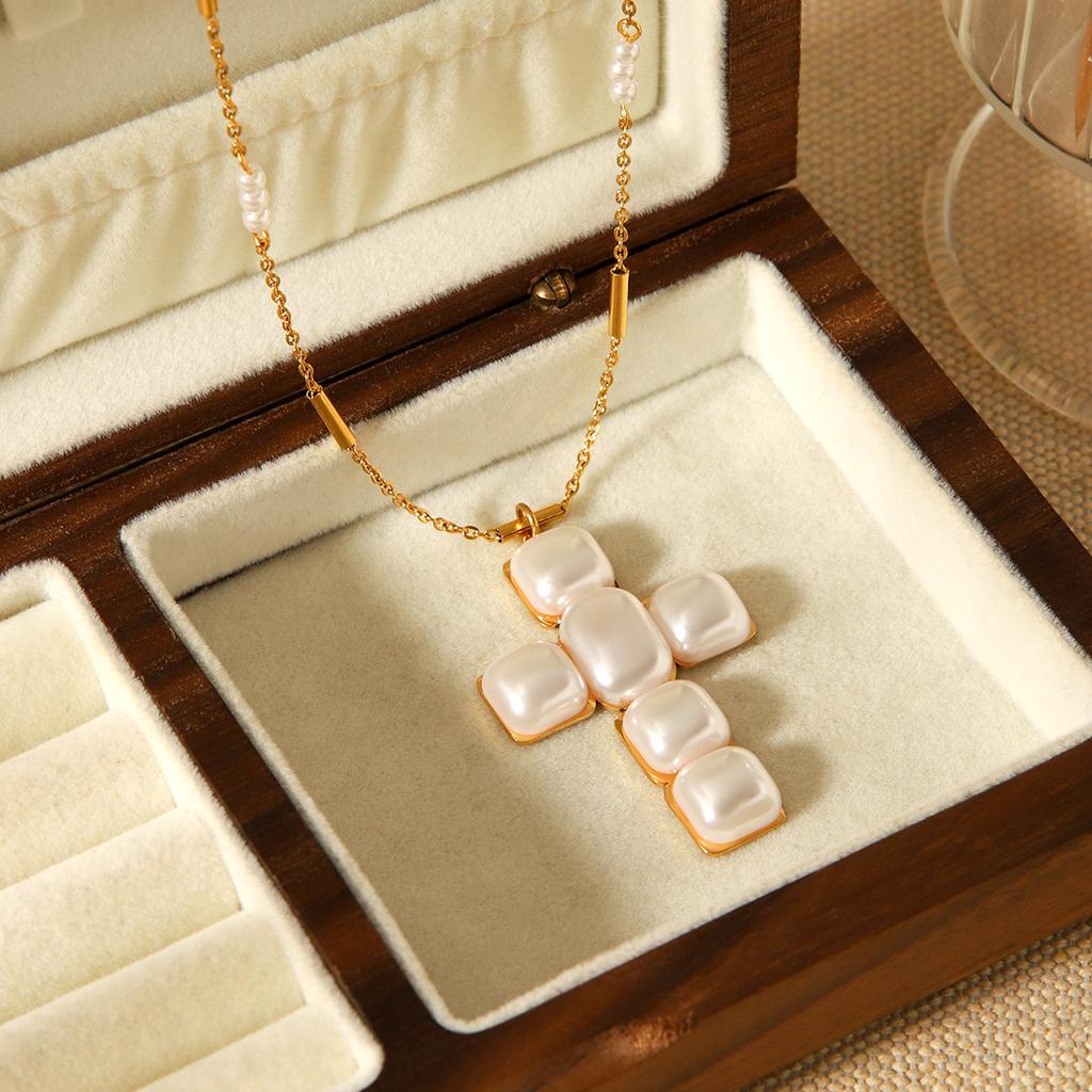 Stylish Stainless Steel Inlaid Pearl Cross Necklace, Light Luxury Versatile Sweater Chain, Pearl Neck Jewelry for Women