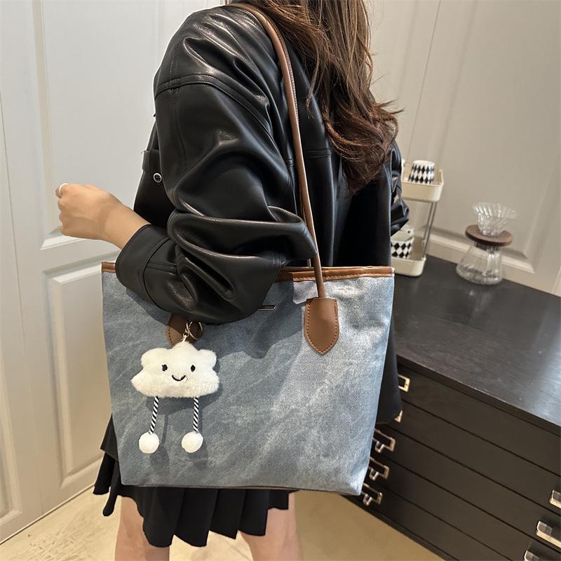Korean version retro big bag new women's shoulder tote bag versatile large capacity class commuter bag fashion wholesale