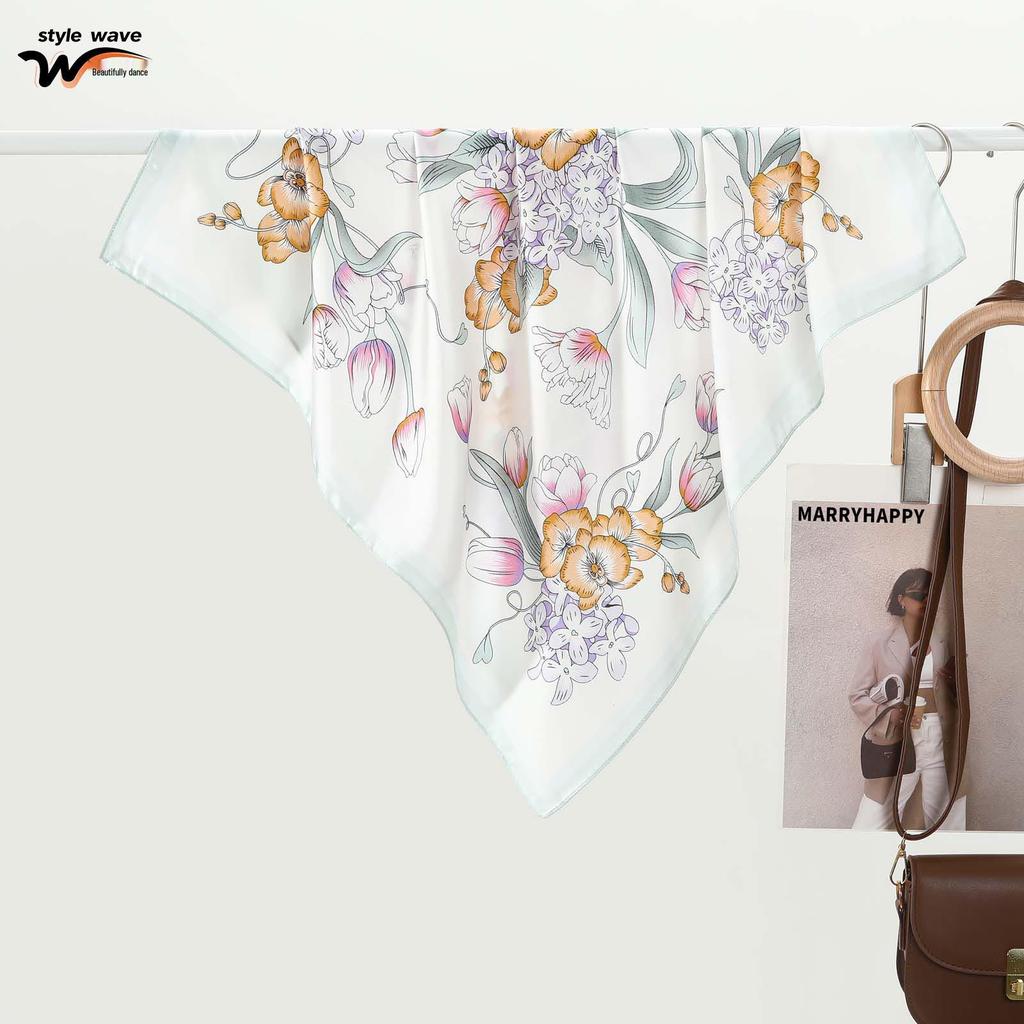 Eleganter Chinesischer Blumenseiden-Schal: Vielseitiges Hals- & Kopfaccessoire zum Sonnenschutz