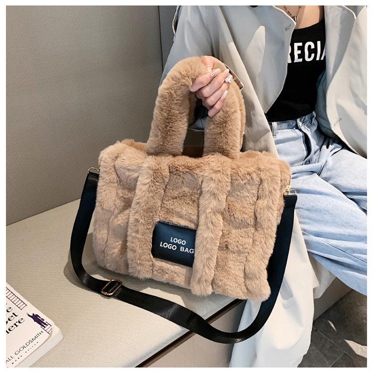 New 2023 Autumn Winter Fashion Plush Tote Bag For Women Large Size Street Style Crossbody Handbag