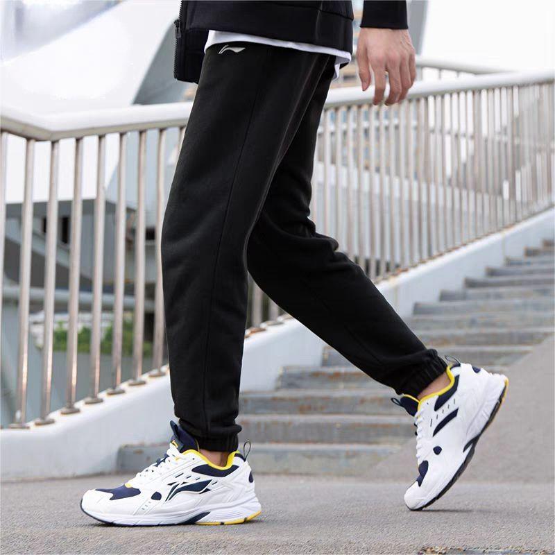 Li Ning Plain Logo Print Cuffed Fleece Warm Sports Pants Men Pants Black YKLS461-1