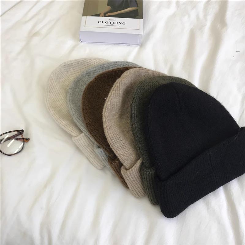 Cashmere Knitted Woolen Hat with Large Head Circumference Loose Ear Protection Warm and Face Friendly Small and Versatile Fashionable Hat