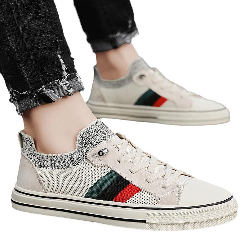 2025 Autumn Canvas Men's Breathable Slip-On Skate Shoes: Odor-Resistant and Casual