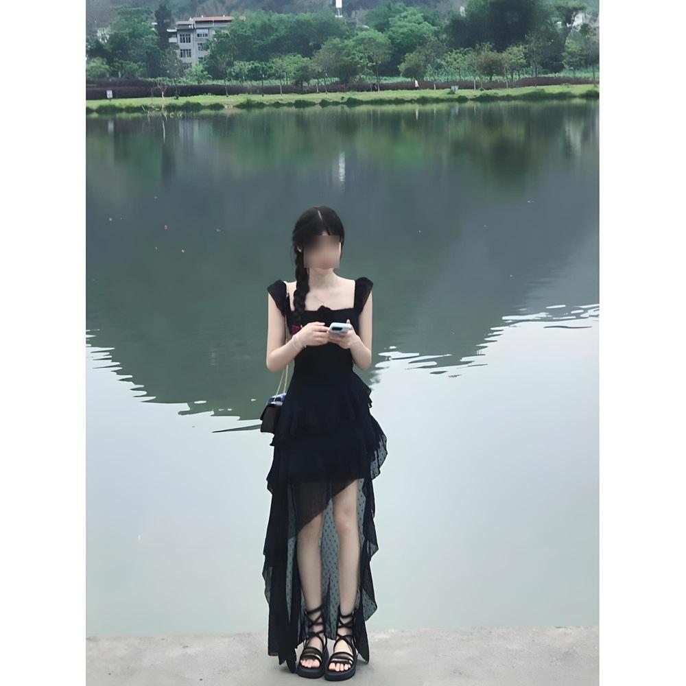 

Белое платье-сарафан с краем в виде лепестков лотоса для женского летнего талиевого универсального нерегулярного кружева с принцессным темпераментом и короткой юбкой XL- (recommended 110-60kg) чёрный