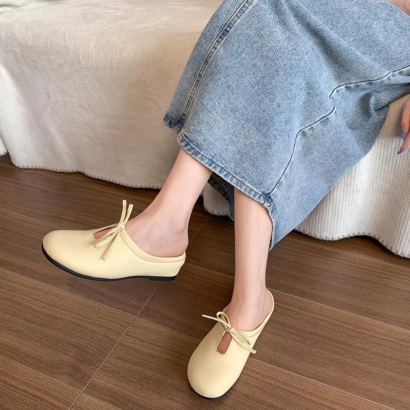 Popular silver French bag head inner height-increasing slippers women's summer outer wear 2025 new models with skirts versatile cool slippers