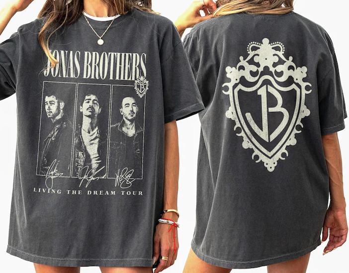 New Jonas Brothers Living The Dream Tour 2025 charcoal 2 side shirt KV39614 Unisex T-Shirt XL