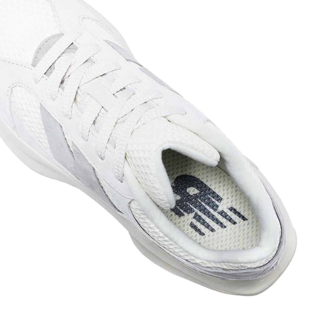 UWRPDHSB New Balance Warped Runner Timberwolf Angora (Men's)