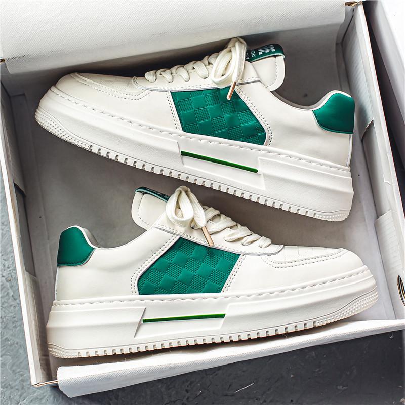 Fashion 2024 New Fashion Men's Shoes 2024 Design Slip-on Casual Sneakers Men Summer Breathable Vulcanize Shoes Men Canvas Loafers