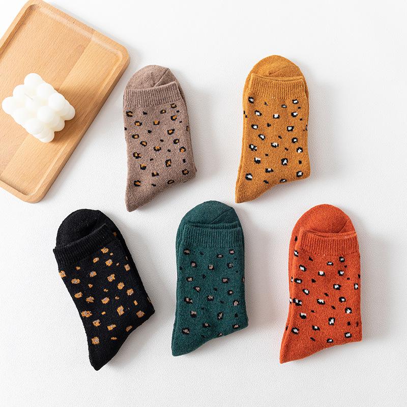 5 Pairs of New Women's Autumn and Winter Thickened Leopard Print Warm Rabbit Wool Mid Calf Socks