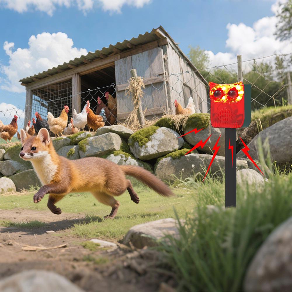 Solar Infrared Animal Repeller with Sound & Light Alarm for Farms and Orchards