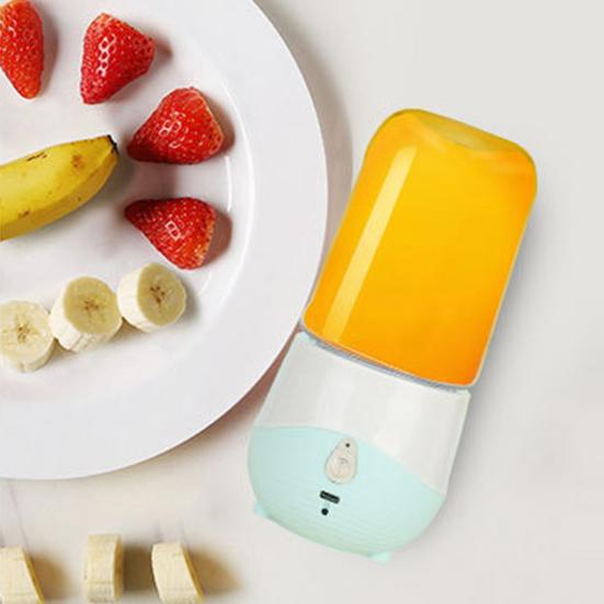 Portable Juicer Blender Fruit Juice Mixer 300ML Large Capacity BPA Free Leak-proof Rechargeable Wireless Electric Juicer