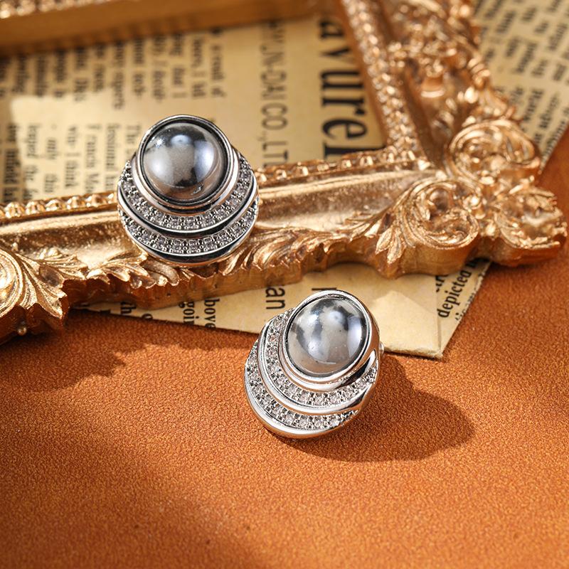 

Ретро Легкая Роскошь Простые И Преувеличенные Серьги с Имитацией Жемчуга Микро Инкрустация Цирконом Женские Серьги