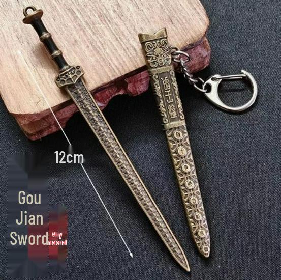 Exquisite All-Metal Miniature Emperor's Sword Keychain