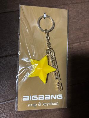 [USED] BIGBANG Strap Keychain Yellow X Gold