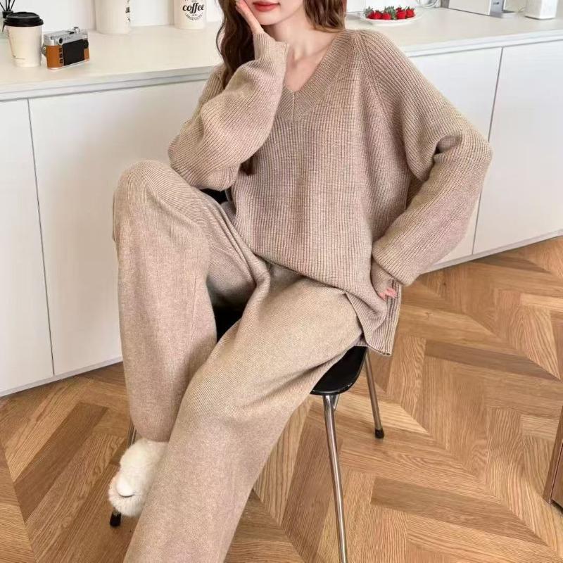 Loose casual style knitted suit women's autumn and winter new large size V-neck sweater wide-leg pants two-piece set