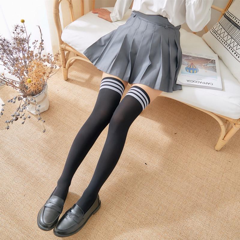 Damen Oberschenkelhohe Samtsocken im japanischen Stil: Sexy Schwarz Overknee Einfarbig