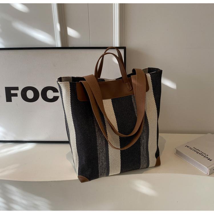 Big Bag Women's Bag 2025 New Fashion Contrasting Color Striped Canvas Portable Tote Bag Underarm Shoulder Bag