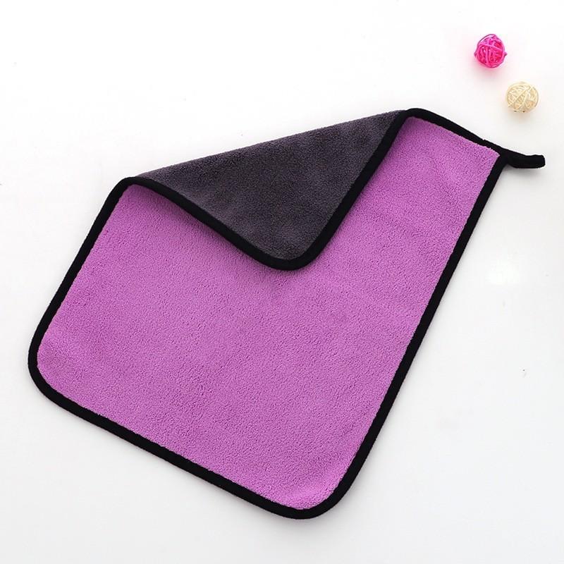 Pet Bath Towel With Coral Fleece Material Quick Absorption For Home And Car Cleaning