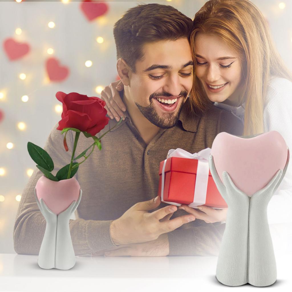 Home Decor Craft: Hand-held Heart Vase, Creative Artistic Resin Flower Vase, Study Room/Balcony Ornament