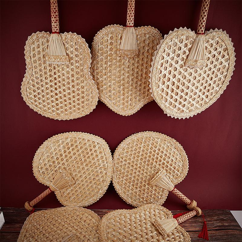 Hand-Woven Woven Straw Hand Fan Old Summer Natural Environmentally Friendly