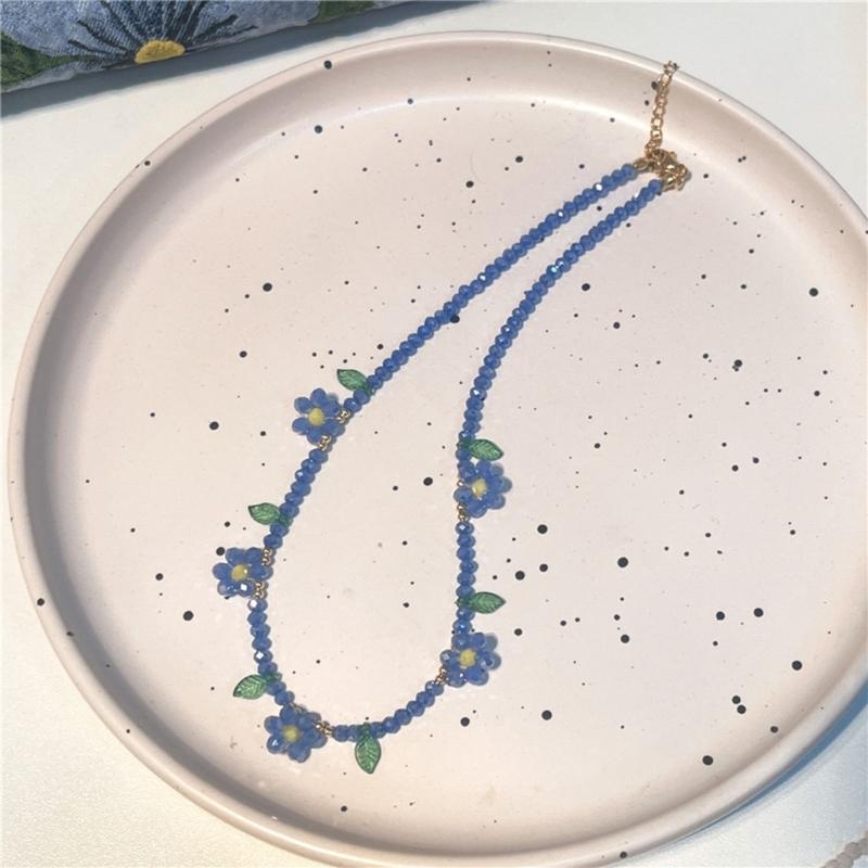 Flower Beaded Necklace Flower Pendant Necklace Chain Necklace Bead Necklace Party Accessories Gift for Women Girlfriends