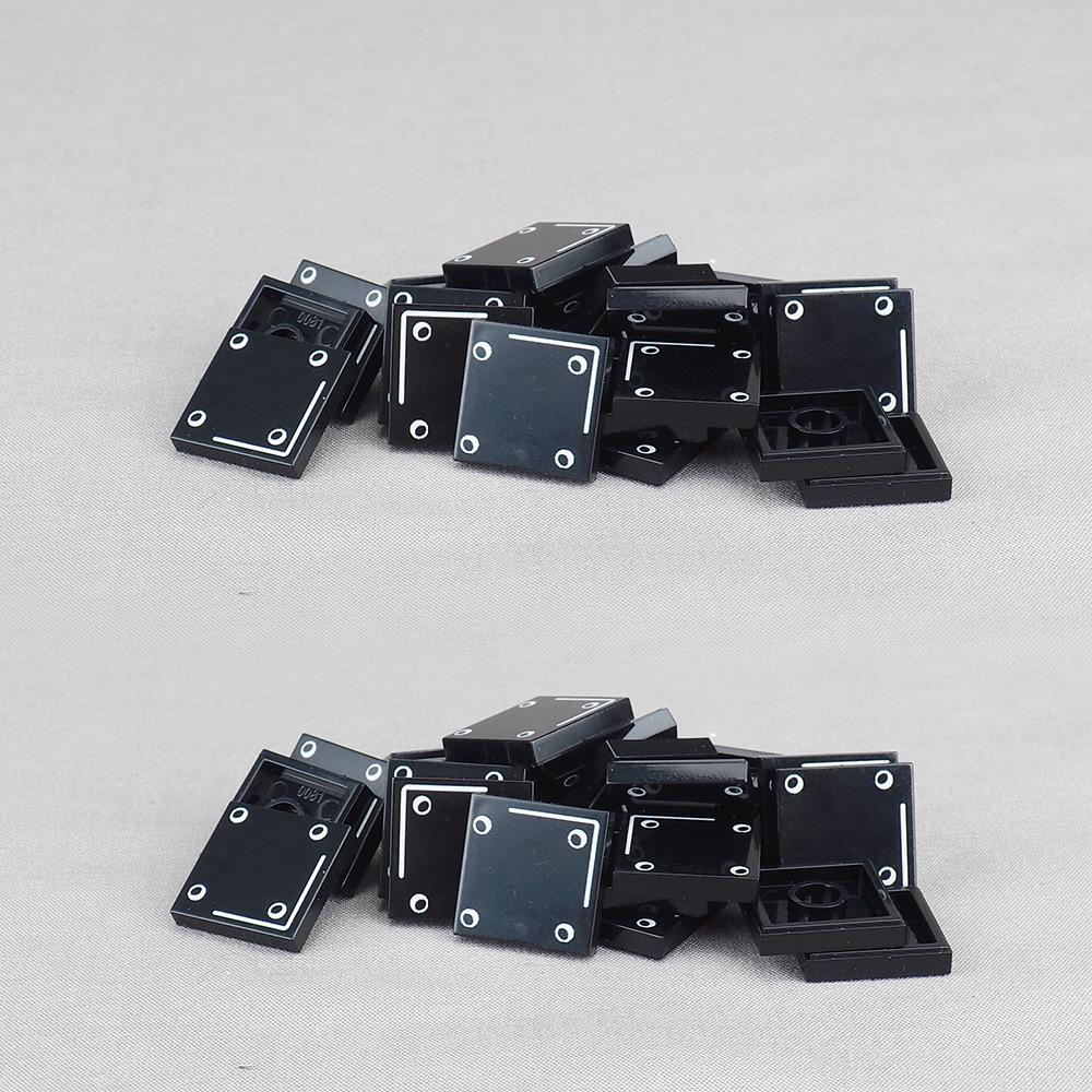 MOC 10 STÜCK Bedruckte 3068pb0670 Eisenplatte Mit Vier Schrauben Muster Bausteine 3068 Bodenfliese Brett Steine Partikel Spielzeug Geschenke