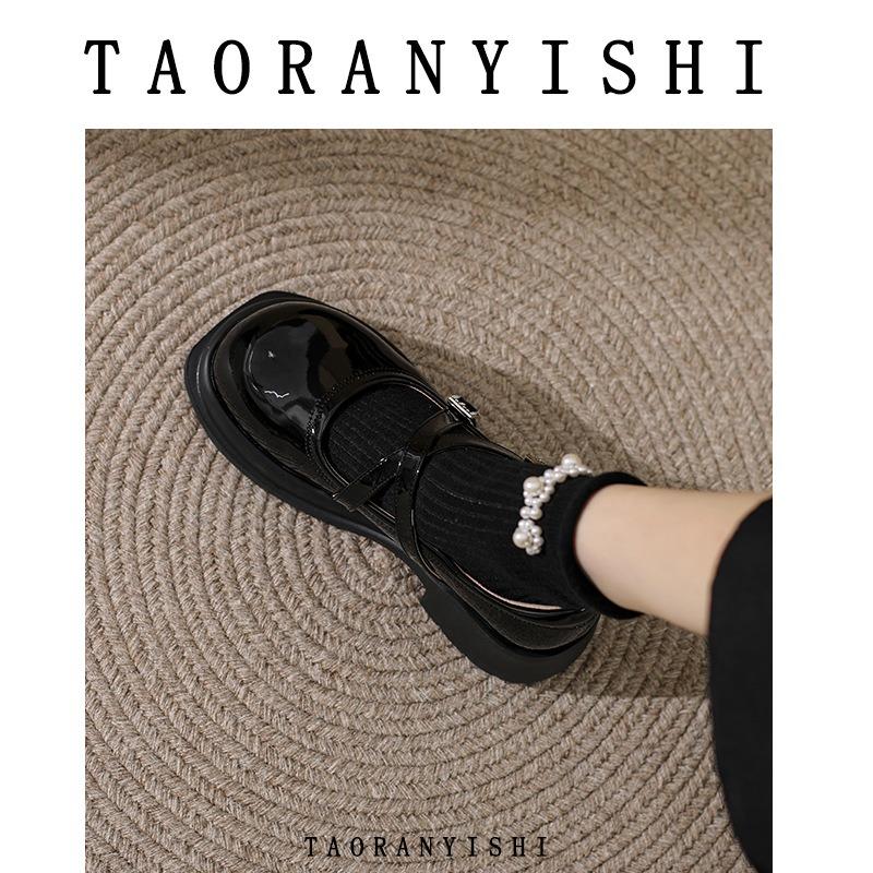 Leather small leather shoes new single shoes college style thick soles summer large size single shoes women