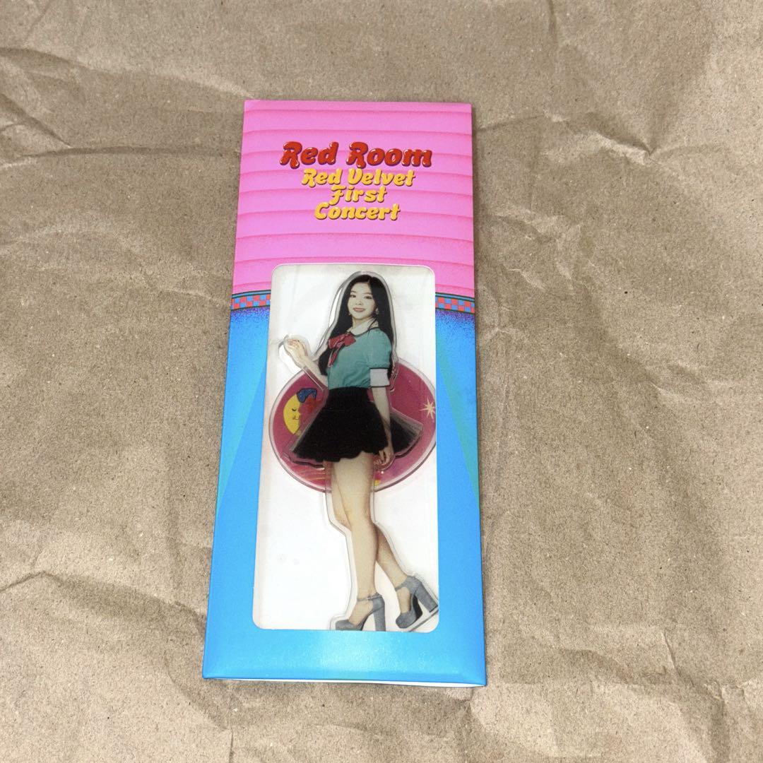 

[USED] Red Velvet Irene Red Room Acrylic Stand