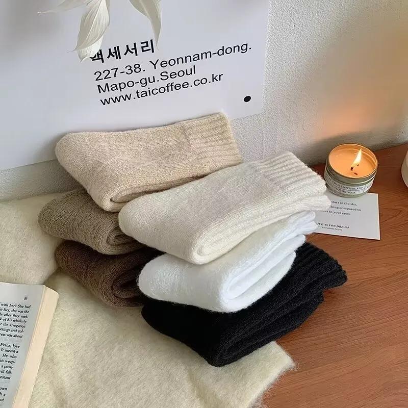 1-10 Paar Winter Plüschsocken Damen Herbst Dicke Mittelhohe Heizende Warme Lange Socken Damen Thermische Schwangerschaft Nachgeburt Socken