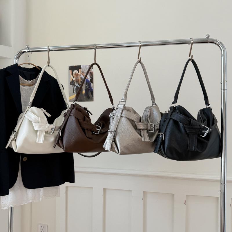 Retro Women's Large-Capacity Soft PU Tote with Leather Buckle - Single Shoulder & Crossbody Bag