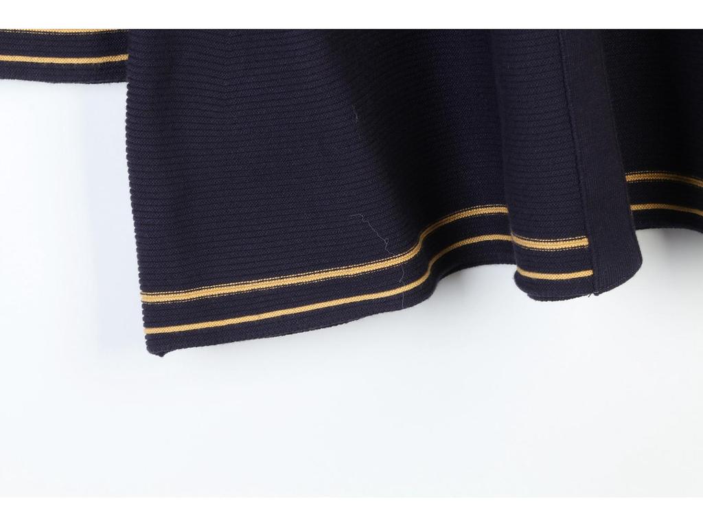 French Niche Spring/Summer 2025 V-Neck Ruffle Hem Knit Dress