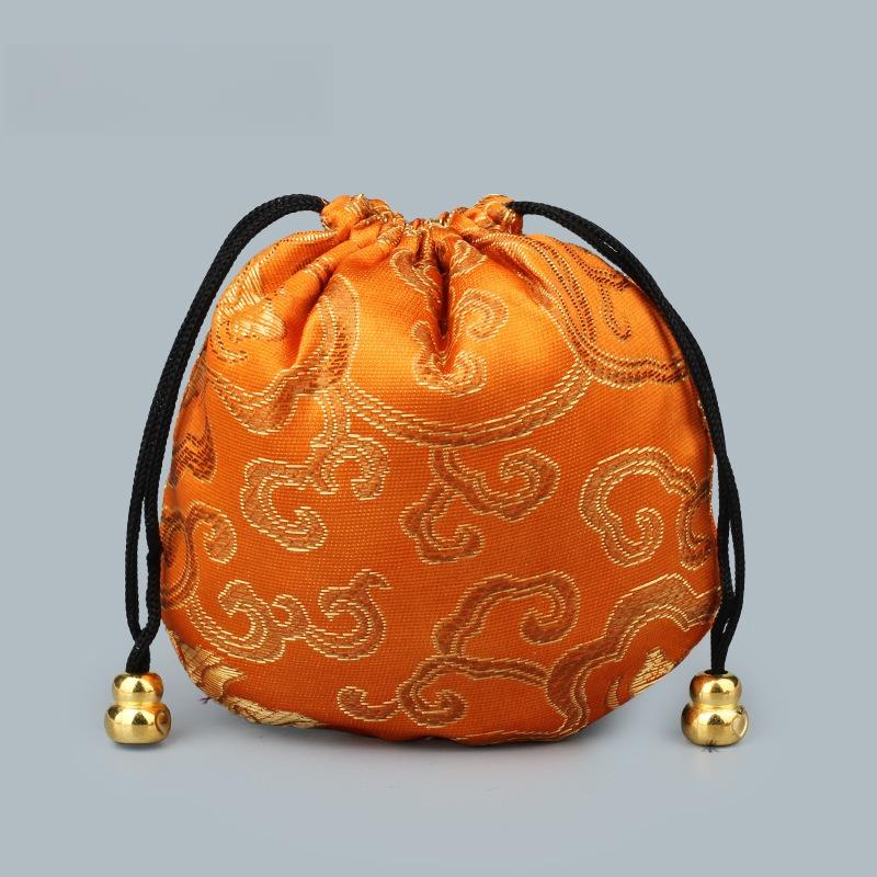 Chinese Style Silk Brocade Jewelry Packing Pouches for Necklace Earrings Jewelry Packaging Jewelry Organizer