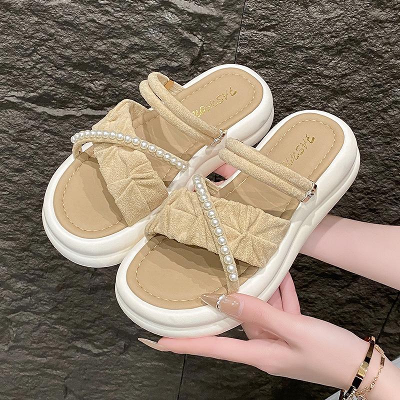 Beautiful fashion cool slippers summer new wear comfortable dual-purpose beach with skirt cool slippers women