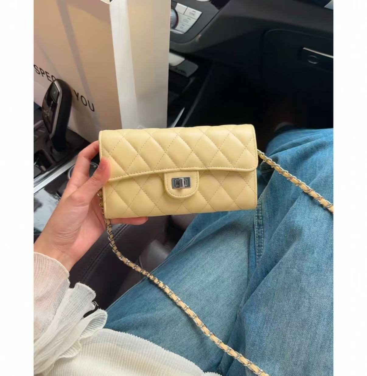 

New small bag female student small satchel small versatile small chain mobile phone bag messenger bag жёлтый