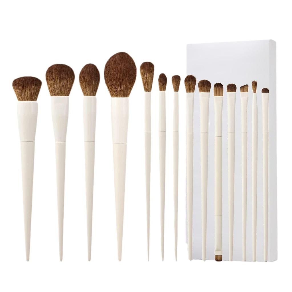 14-Piece Professional Makeup Brush Set with Soft Wooden Handles for Eyeshadow, Blush, Concealer, and Contour