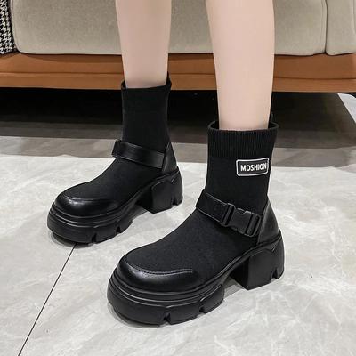 2024 Herbst Damen Neue Elastische Stiefel Outdoor rutschfeste Schuhe Trendiger vielseitiger Mid-Top-Stiefel Lässiger Damen Schuh mit dicker Sohle