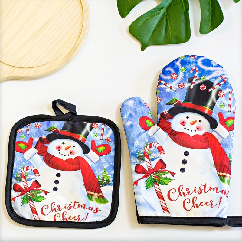 Christmas Oven Gloves Santa Claus Snowman Bell Pattern Insulated Gloves Decorative Gift Home Kitchen Christmas Decoration