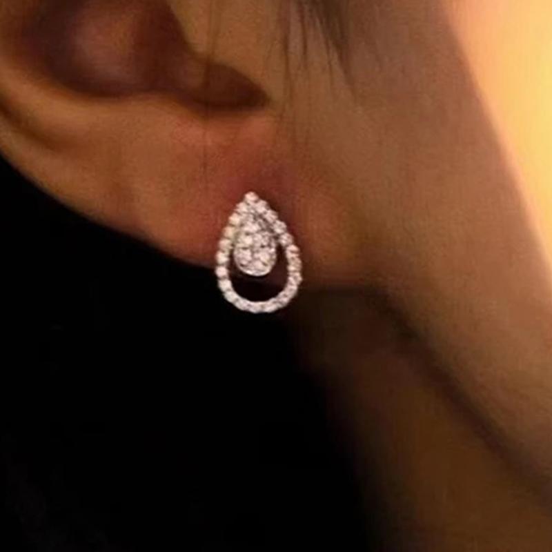 CAOSHI Waterdrop Shaped Stud Earrings for Women Trendy Brilliant Cubic Zirconia Exquisite Female Accessories Temperament Zircon